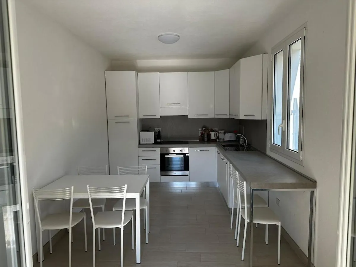 Villa House In Paradise Bracco
